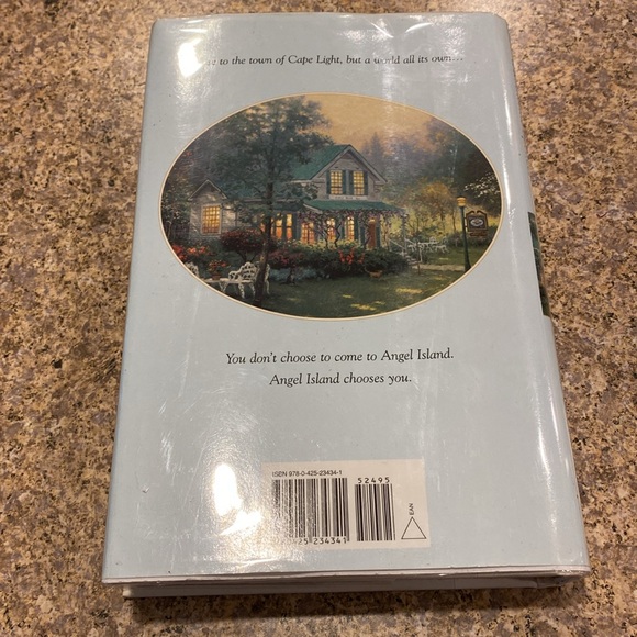 Thomas Kinkade & Katherine Spencer The Inn at Angel Island Hardcover Book - Picture 3 of 17